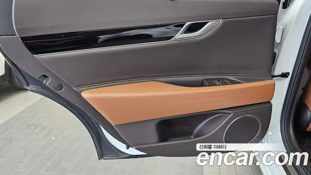 Genesis G80 RG3 — Фото автомобиля 14
