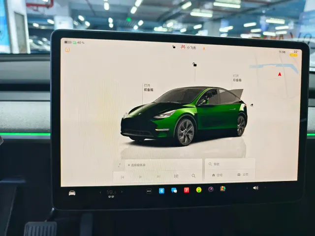 Tesla Model Y — Фото автомобиля 4