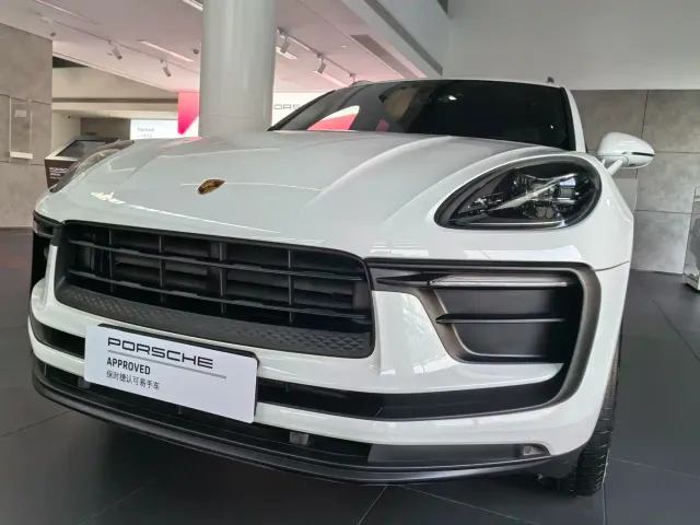Porsche Macan — Фото автомобиля 17