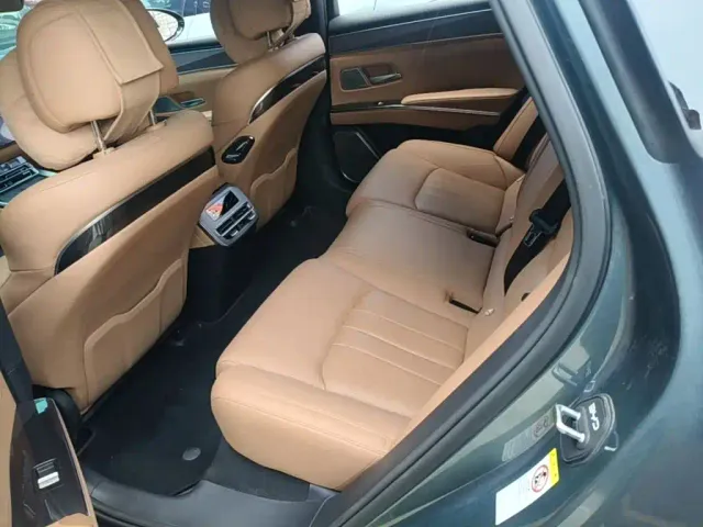 BYD Han L — Фото автомобиля 16