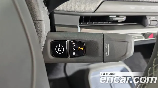 Kia EV3 — Фото автомобиля 12