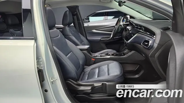 Chevrolet Bolt EUV — Фото автомобиля 10