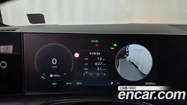 Hyundai Santa Fe MX5 — Фото автомобиля 11
