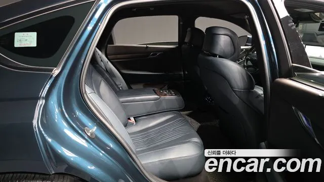 Genesis G80 RG3 — Фото автомобиля 12
