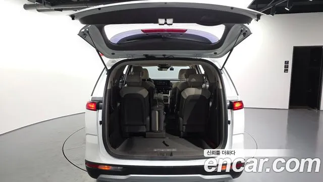 Kia Carnival 4th Gen — Фото автомобиля 26