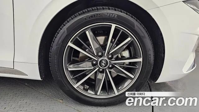 Hyundai Grandeur Grandeur (New) — Фото автомобиля 6