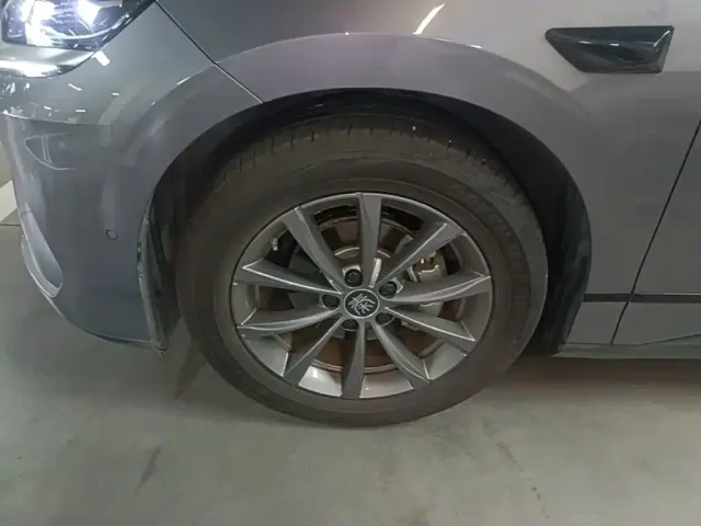 BYD Qin L — Фото автомобиля 22