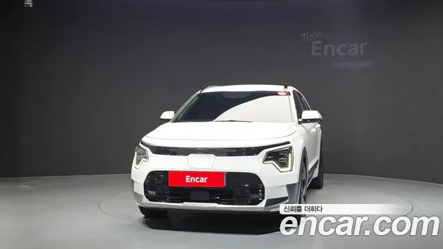 Kia Niro Niro (New) — Фото автомобиля 3