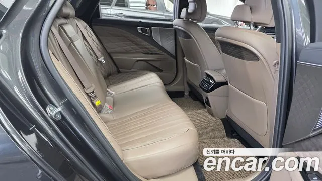 Kia K8 2.5 Бензин 2WD — Фото автомобиля 11