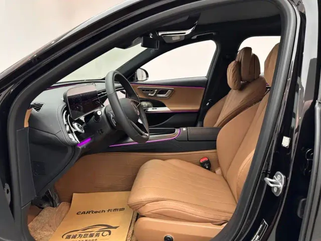 Mercedes-Benz E-Class — Фото автомобиля 8
