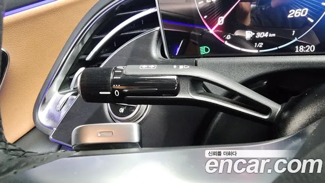 Mercedes-Benz E-Class — Фото автомобиля 27