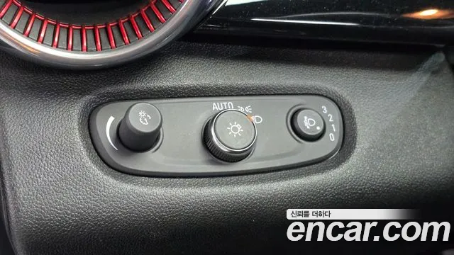ChevroletGMDaewoo Trax Trax Кроссовер — Фото автомобиля 24