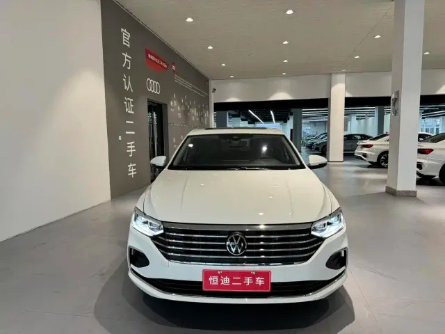 Volkswagen Lavida — Фото автомобиля 2