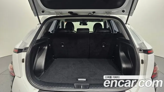 Hyundai Kona Kona (SX2) Бензин 1.6 турбо 2WD — Фото автомобиля 20