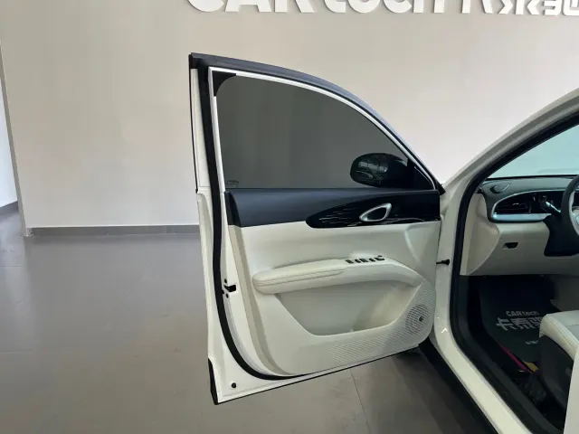 Geely Starry Wish — Фото автомобиля 14