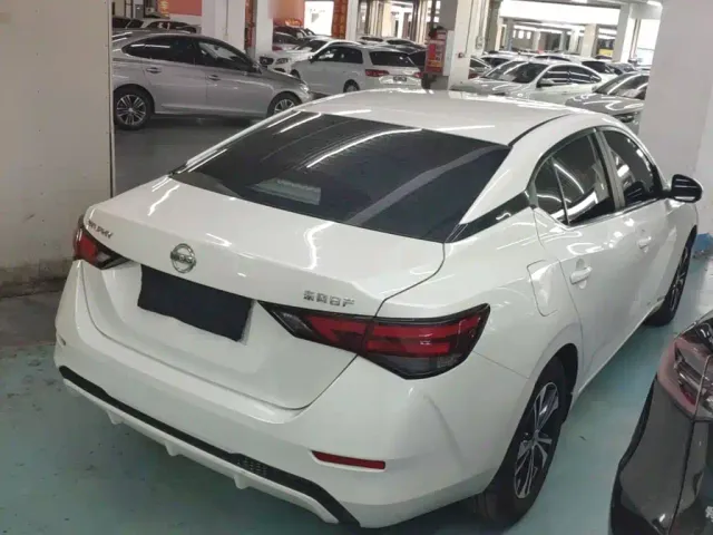 Nissan Sylphy — Фото автомобиля 6