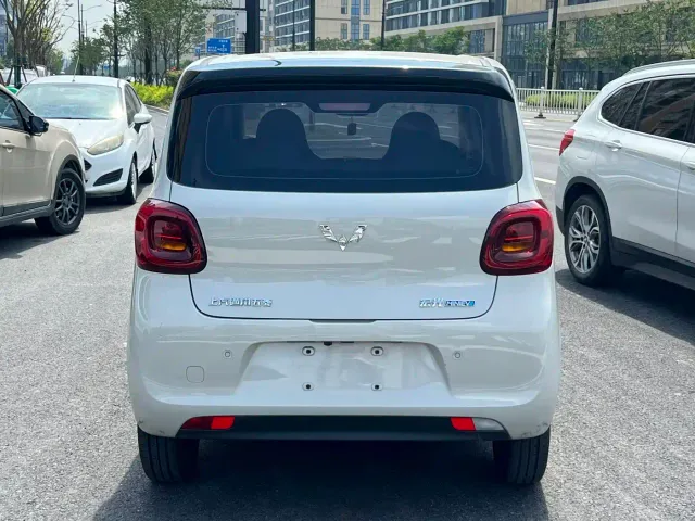 Wuling Hongguang Mini EV — Фото автомобиля 5