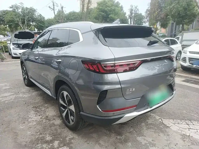 BYD Song PLUS — Фото автомобиля 4
