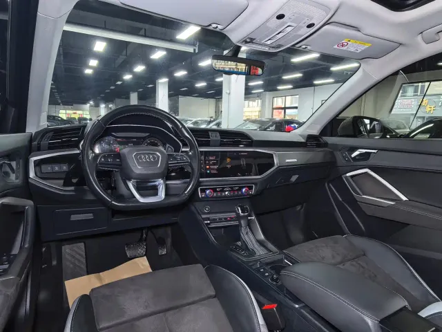 Audi Q3 — Фото автомобиля 14