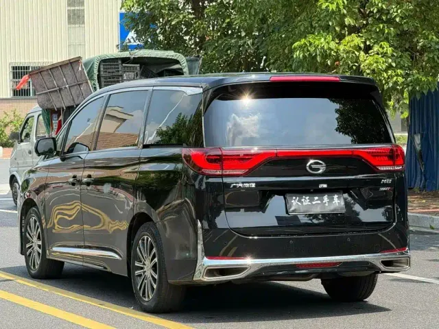 GAC Trumpchi M8 — Фото автомобиля 6