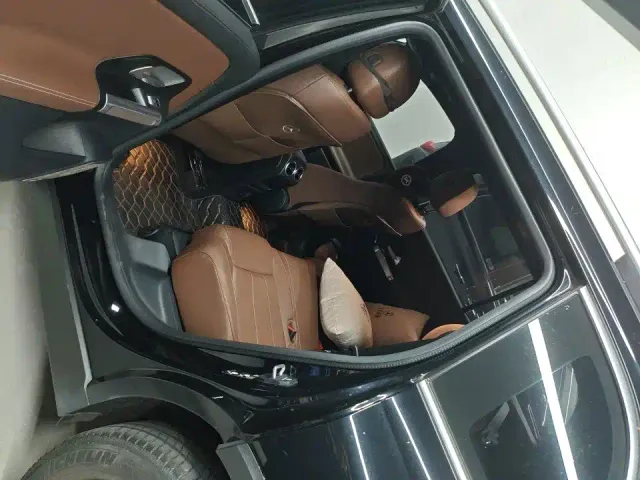 Mercedes-Benz GLB-Class — Фото автомобиля 6