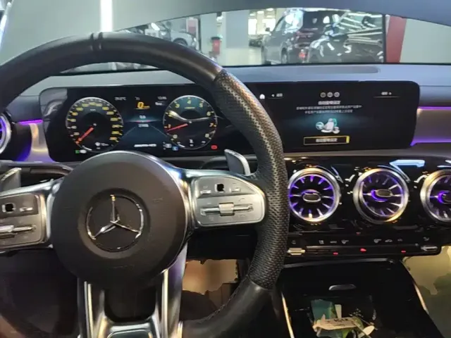 Mercedes-Benz CLA-Class AMG — Фото автомобиля 9