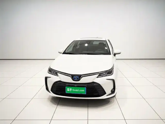 Toyota Corolla — Фото автомобиля 2