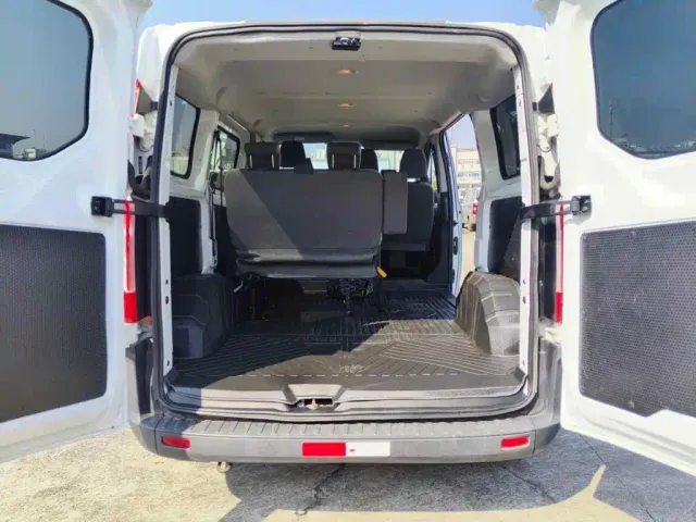Ford Transit — Фото автомобиля 5