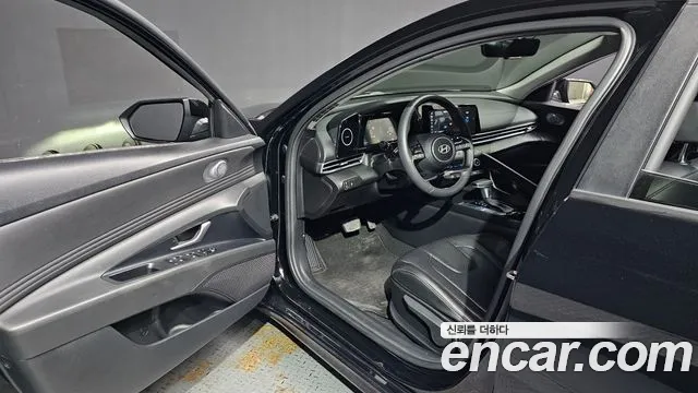 Hyundai AVANTE Новый Avante (CN7) — Фото автомобиля 26
