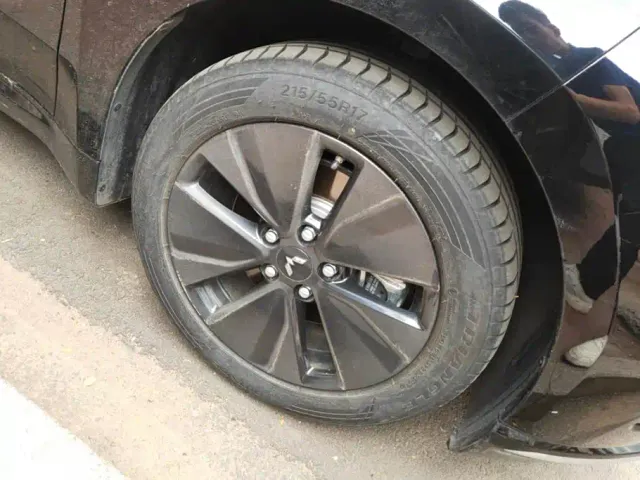 Wuling Starlight — Фото автомобиля 6