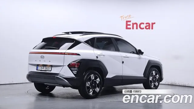 Фотография автомобиля — Hyundai Kona SX2