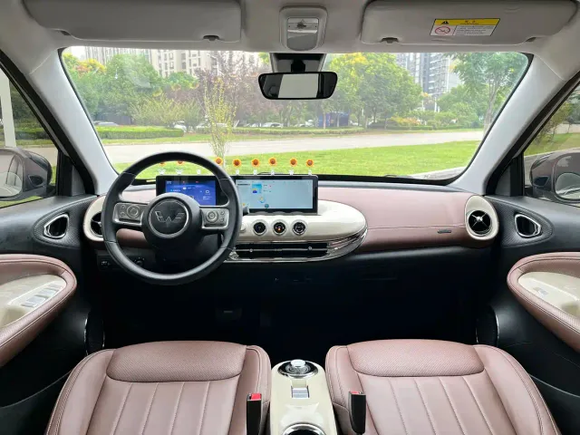Wuling Bingo — Фото автомобиля 13