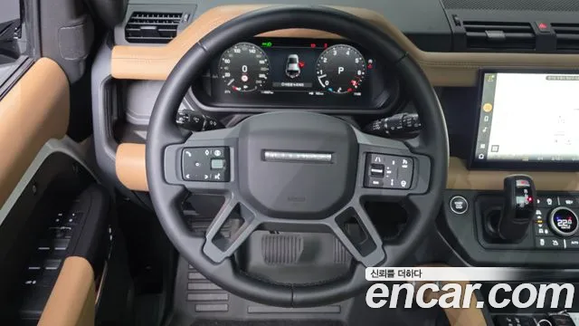 Land Rover Defender — Фото автомобиля 13