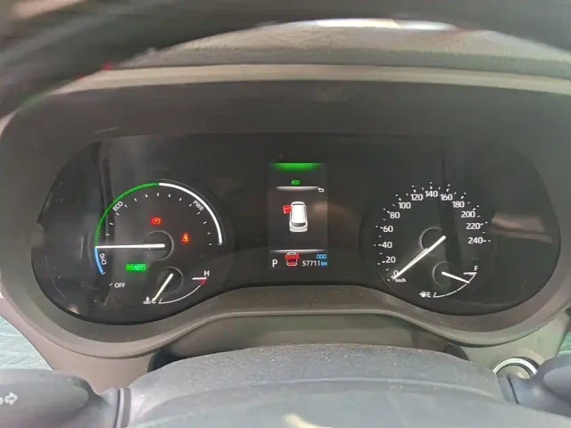 Toyota Sienna — Фото автомобиля 11