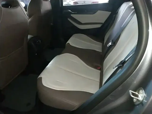 BYD Qin PLUS — Фото автомобиля 16