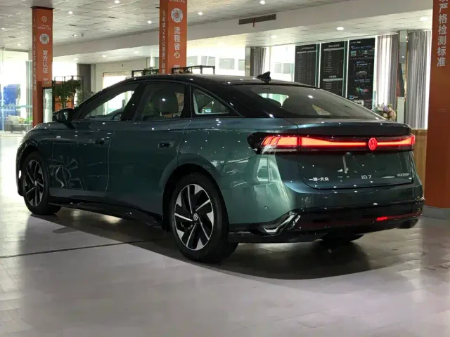 Volkswagen ID.7 Vizzion — Фото автомобиля 5