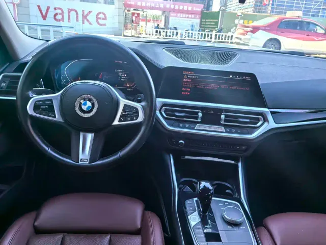 BMW 3 Series — Фото автомобиля 15