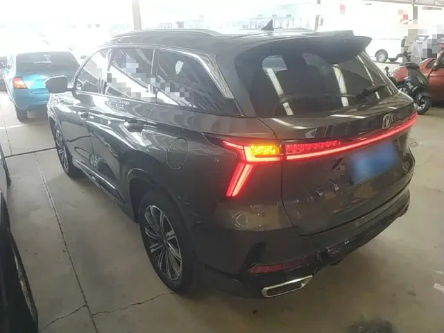 Changan CS75 Plus — Фото автомобиля 4
