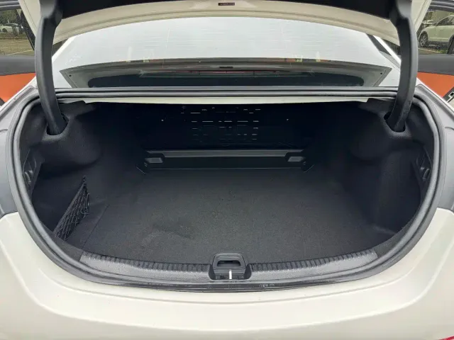 Mercedes-Benz C-Class — Фото автомобиля 29