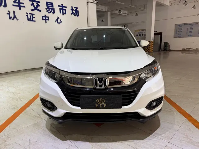 Honda Vezel 2020 1.5L CVT Elite — Фото автомобиля 2