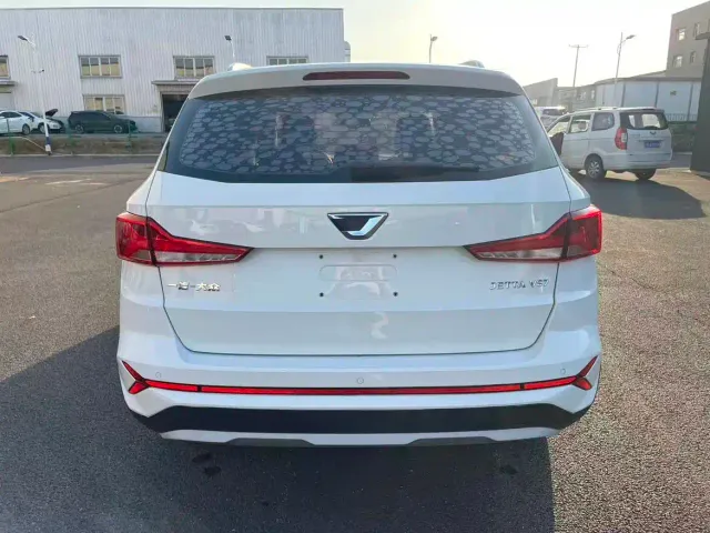 Jetta VS7 — Фото автомобиля 5