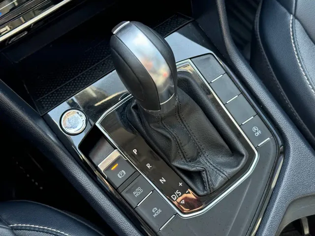 Volkswagen Tharu — Фото автомобиля 10