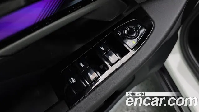 BMW 5 Series — Фото автомобиля 19