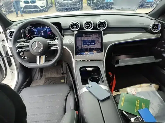 Mercedes-Benz Mercedes-Benz C-Class 2025 C 260 L Sport Edition — Фото автомобиля 9