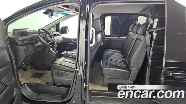 Hyundai Staria — Фото автомобиля 9