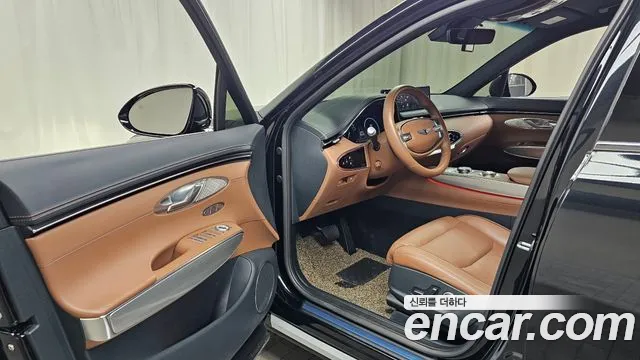 Genesis GV70 — Фото автомобиля 10