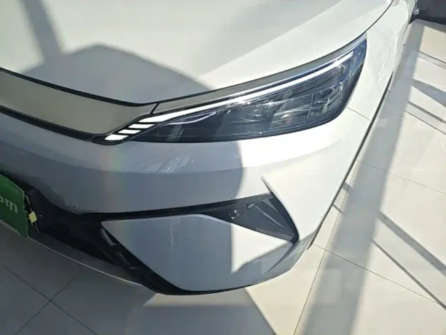 BYD Yuan PLUS — Фото автомобиля 23