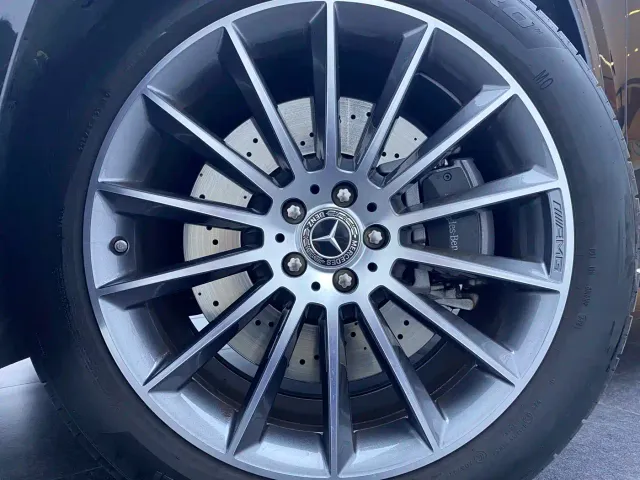 Mercedes-Benz GLE-Class — Фото автомобиля 15