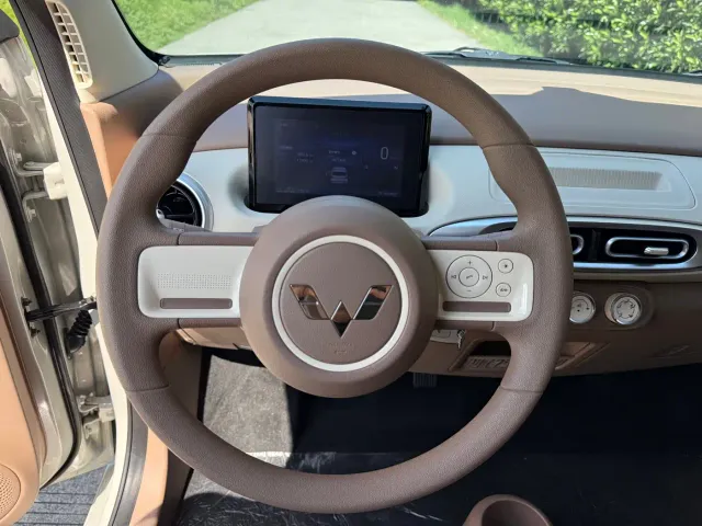 Wuling Hongguang Mini EV — Фото автомобиля 5