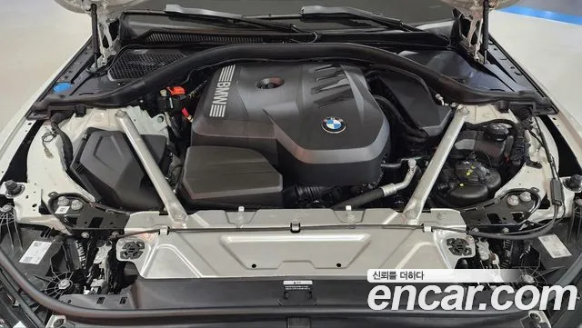 BMW 4 Series G22 — Фото автомобиля 6